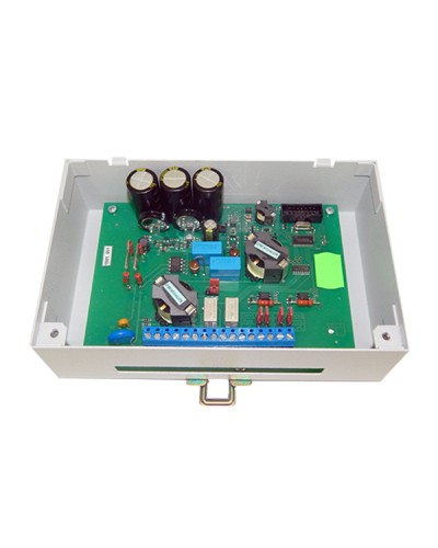 Блок распределения управления и сопряжения Тромбон БРУ-М15Д в Москве Системы оповещения и управления эвакуацией Pintop.ru