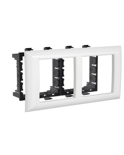 Рамка-суппорт Avanti белый для In-liner Front, 4 мод. DKC 4400914 в Москве Аксессуары для лотков Pintop.ru
