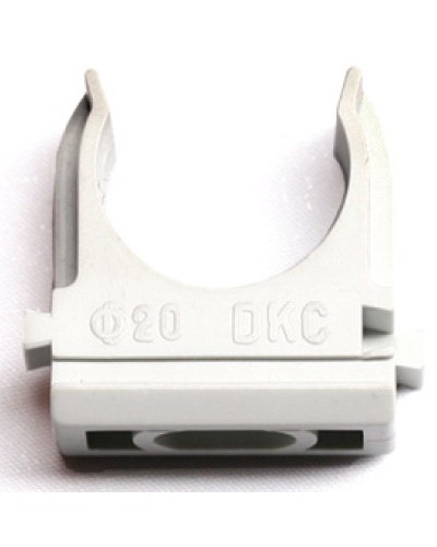 Держатель с защелкой, д.50 мм DKC 51050 в Москве Держатели, клипсы, скобы Pintop.ru