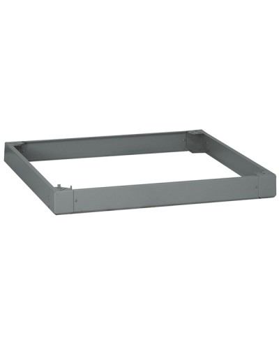 Цоколь Legrand 020518 в Москве Цоколи для шкафов и стоек Pintop.ru