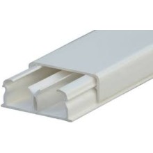 Мини-плинтус DLPlus 32x12,5 мм 2 отделения длина 2,1 м белый Legrand 030014