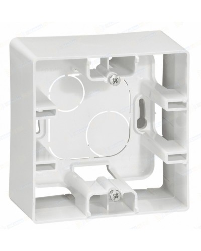 Коробка для накладного монтажа 1 пост (белая) Legrand 672510 в Москве Аксессуары для кабель-канала Pintop.ru