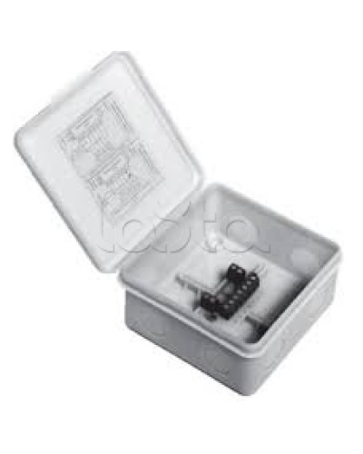 Коробка монтажная Спектрон МК04 в Москве Комутационные взрывозащищенные коробки Pintop.ru